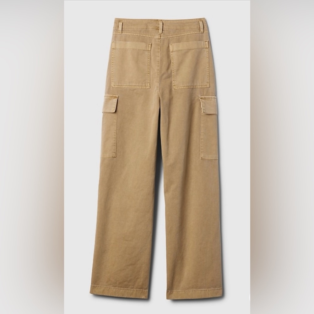 Mid Rise Loose Khaki Cargo Pants- Gap